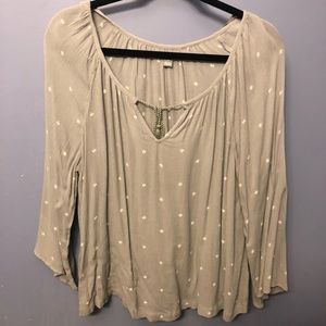 NWOT grey aerie top
